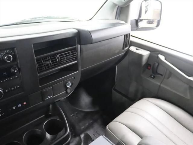 2022 Chevrolet Express Cargo Van RWD 2500 Extended Wheelbase WT