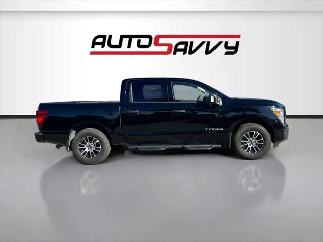 2024 Nissan Titan Crew Cab SV 4x2