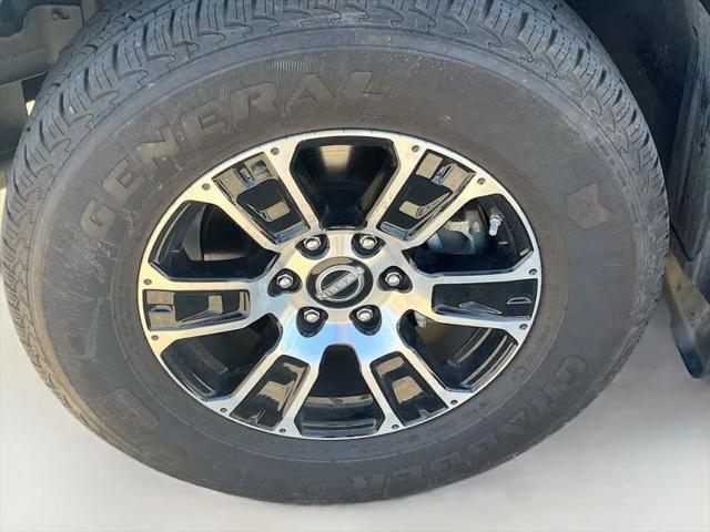 2024 Nissan Titan Crew Cab SV 4x2