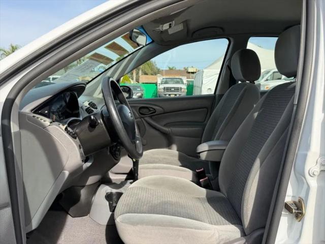 2003 Ford Focus LX