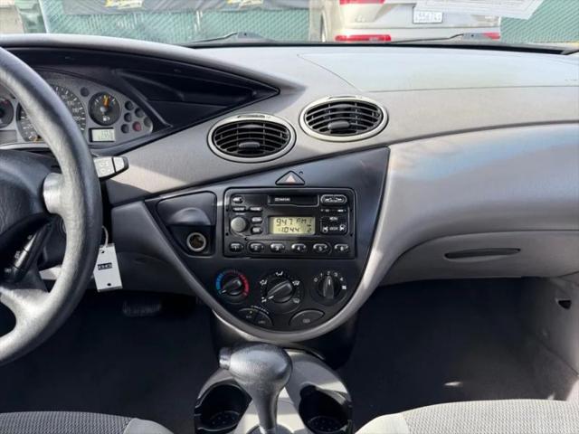 2003 Ford Focus LX