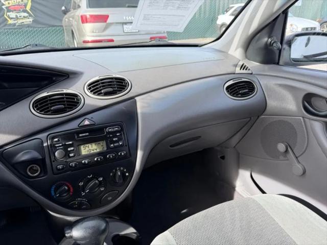 2003 Ford Focus LX