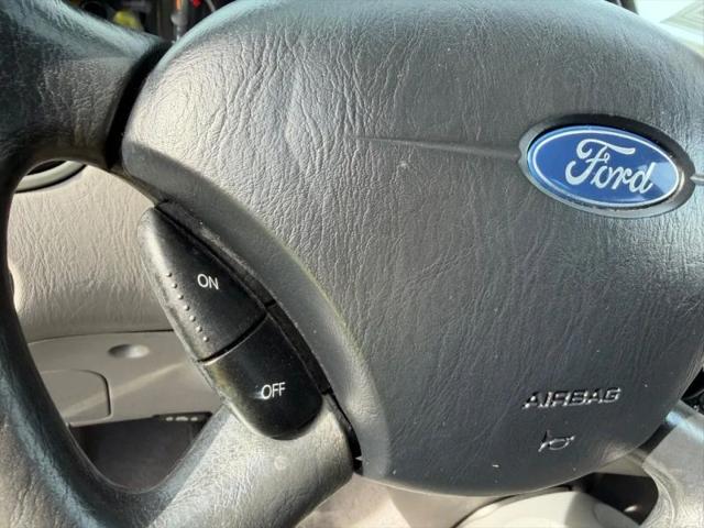2003 Ford Focus LX