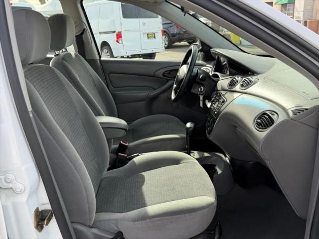 2003 Ford Focus LX