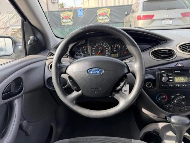 2003 Ford Focus LX