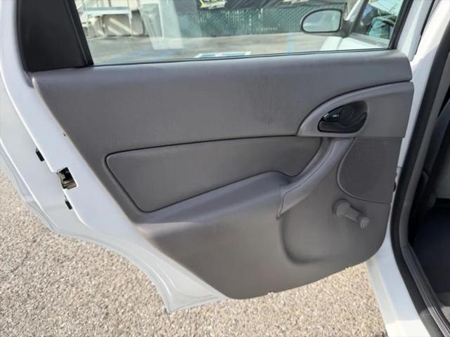 2003 Ford Focus LX