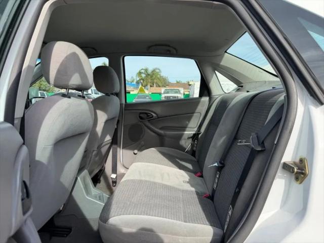 2003 Ford Focus LX