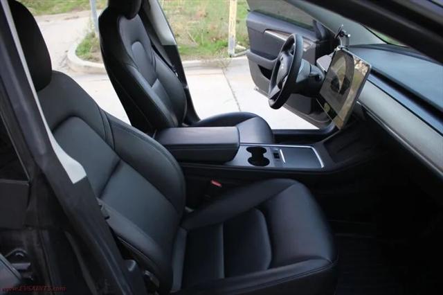 2022 Tesla Model 3 Long Range Dual Motor All-Wheel Drive