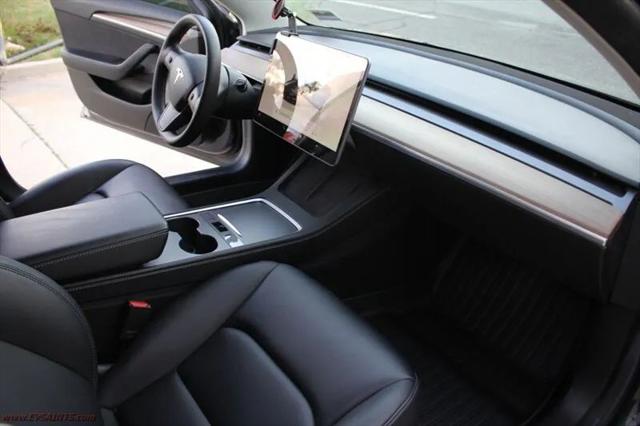 2022 Tesla Model 3 Long Range Dual Motor All-Wheel Drive