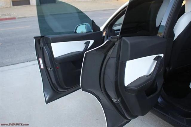2022 Tesla Model Y Performance Dual Motor All-Wheel Drive