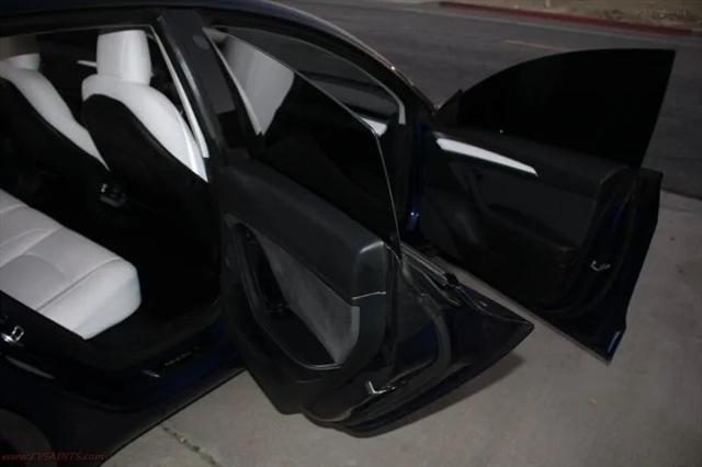 2022 Tesla Model 3 Long Range Dual Motor All-Wheel Drive