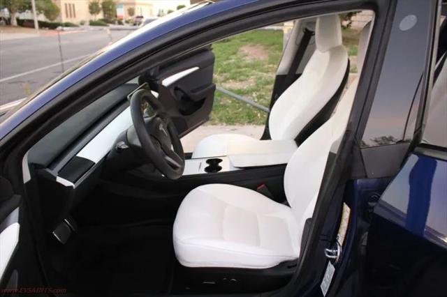 2022 Tesla Model 3 Long Range Dual Motor All-Wheel Drive