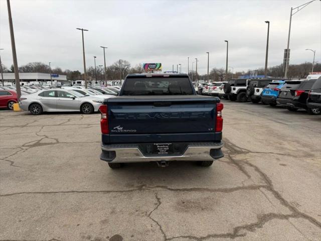 2020 Chevrolet Silverado 1500 4WD Crew Cab Short Bed LT