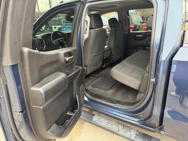 2020 Chevrolet Silverado 1500 4WD Crew Cab Short Bed LT