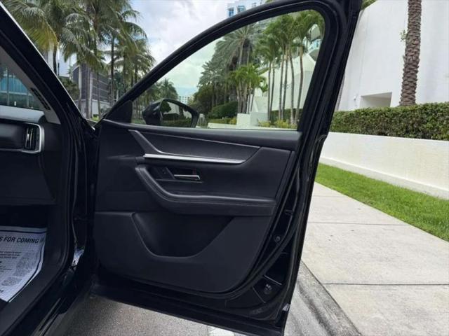 2024 Mazda X-90 3.3 Turbo Preferred Plus