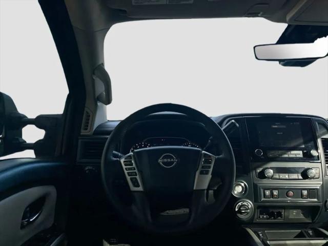 2024 Nissan Titan XD Crew Cab SV 4x4