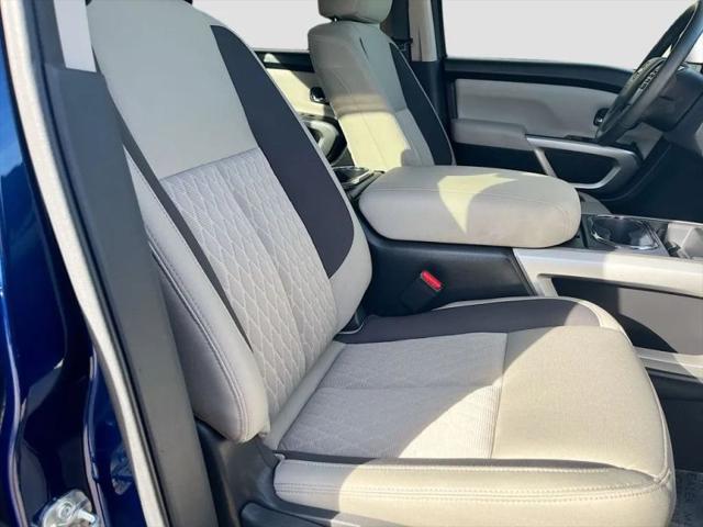 2024 Nissan Titan XD Crew Cab SV 4x4