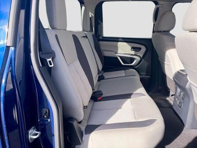 2024 Nissan Titan XD Crew Cab SV 4x4