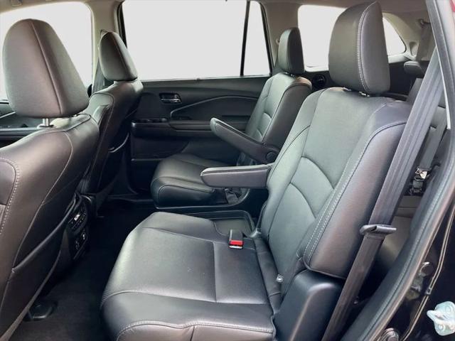 2022 Honda Pilot AWD Elite