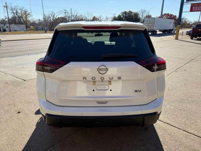 2024 Nissan Rogue SV FWD