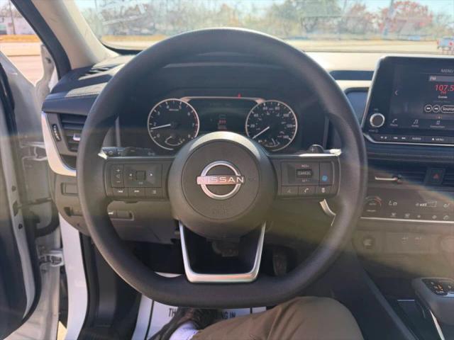 2024 Nissan Rogue SV FWD