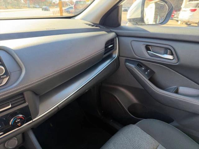 2024 Nissan Rogue SV FWD