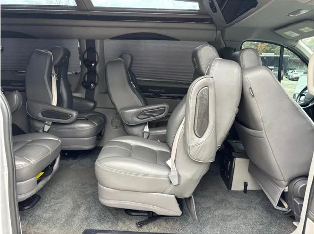 2019 Ford Transit w/60/40 Side Door w/LWB