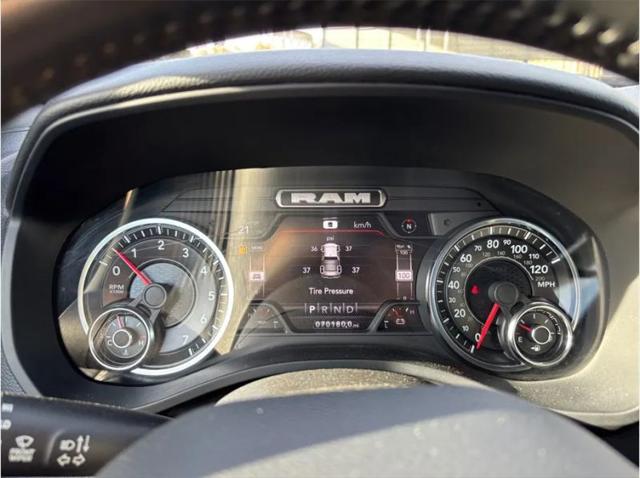 2022 Ram 1500 Lone Star Crew Cab 4x4 5'7" Box