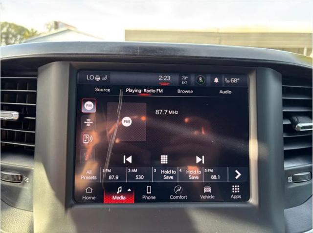 2022 Ram 1500 Lone Star Crew Cab 4x4 5'7" Box