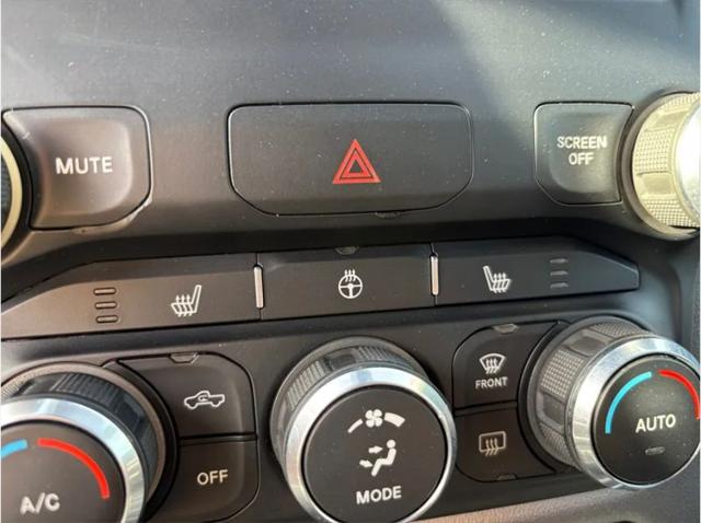 2022 Ram 1500 Lone Star Crew Cab 4x4 5'7" Box