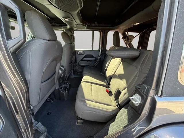 2018 Jeep Wrangler Unlimited Sahara 4x4