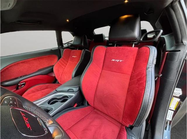 2015 Dodge Challenger SRT Hellcat