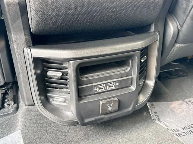 2020 Ram 1500 Laramie Crew Cab 4x4 5'7" Box
