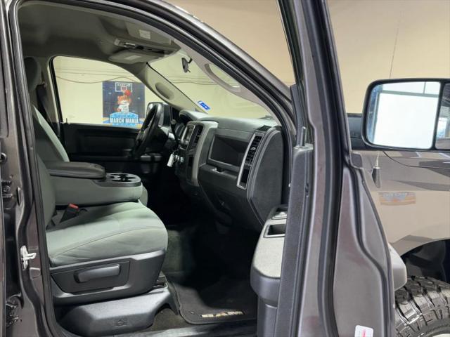 2017 Ram 2500 Tradesman Crew Cab 4x4 6'4" Box