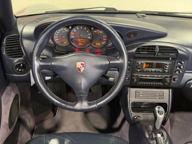 2004 Porsche 911 Carrera