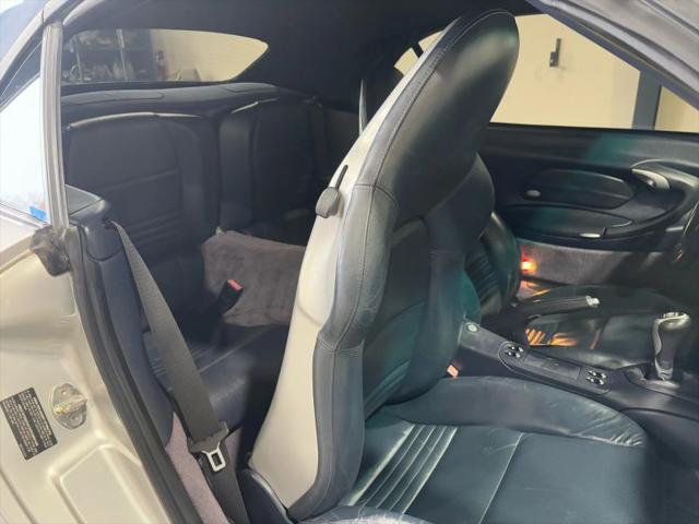 2004 Porsche 911 Carrera