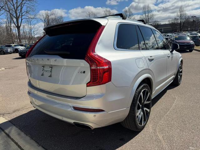 2020 Volvo XC90 T6 Momentum 6 Passenger