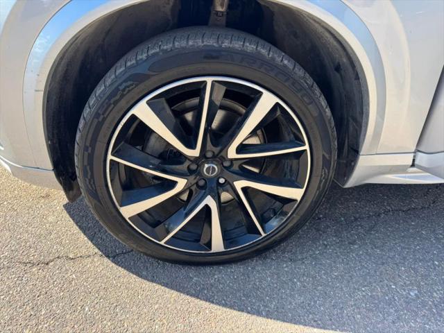 2020 Volvo XC90 T6 Momentum 6 Passenger