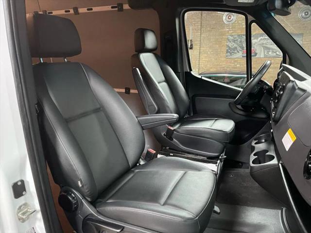 2025 Mercedes-Benz Sprinter 2500 Standard Roof 4-Cyl Diesel