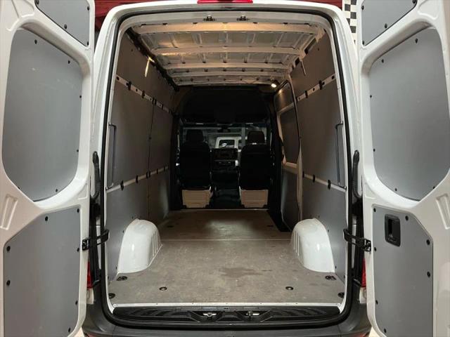 2025 Mercedes-Benz Sprinter 2500 Standard Roof 4-Cyl Diesel
