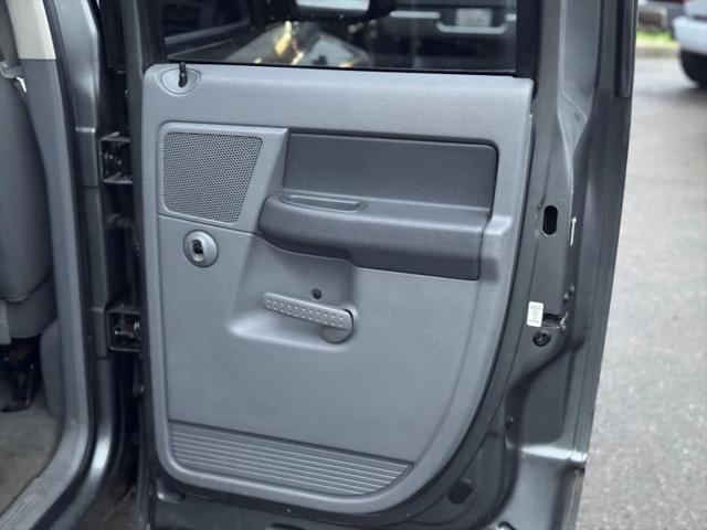 2006 Dodge Ram 3500 SLT/TRX4 Off Road/Sport