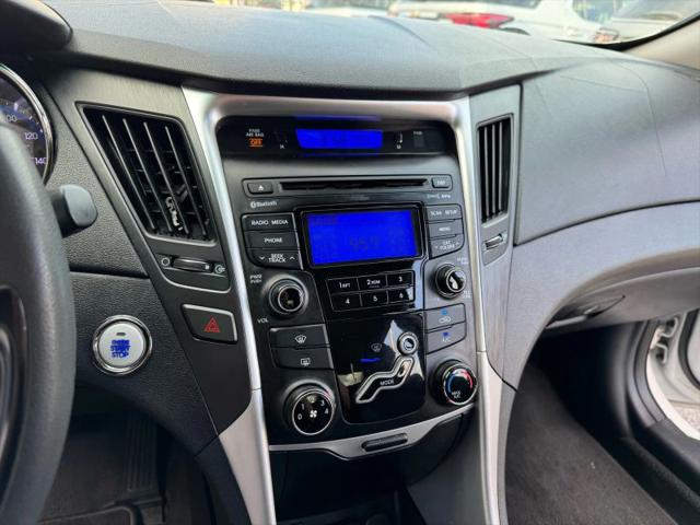 2012 Hyundai Sonata SE