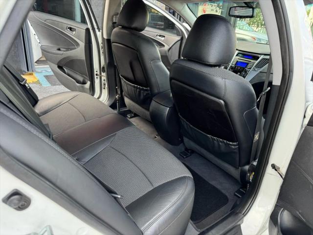 2012 Hyundai Sonata SE