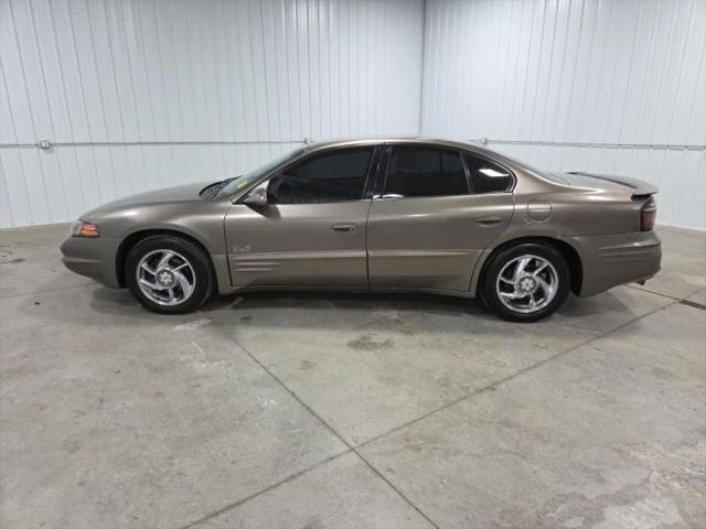 2000 Pontiac Bonneville SLE for sale in Sioux Falls, SD