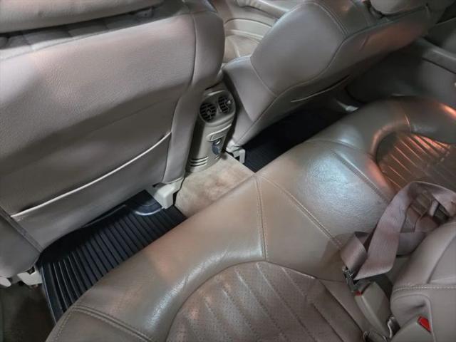 2000 Pontiac Bonneville SLE