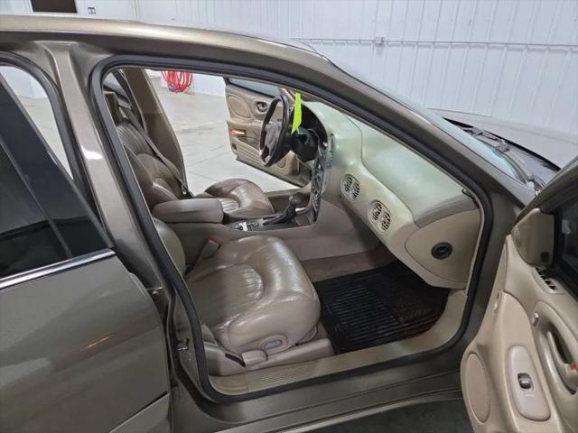 2000 Pontiac Bonneville SLE