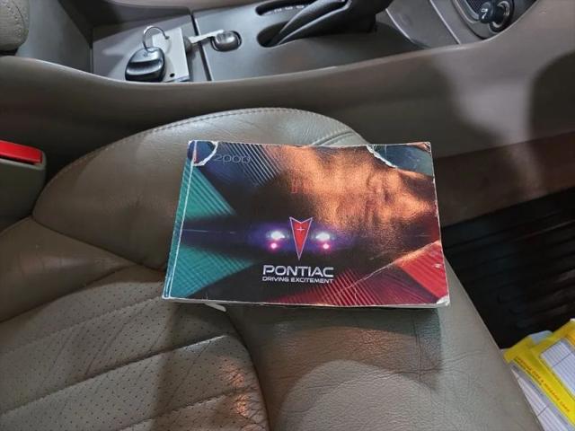 2000 Pontiac Bonneville SLE