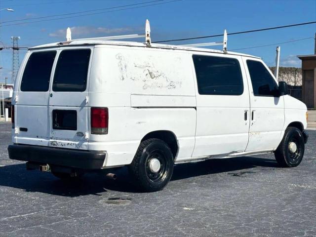 2004 Ford E-150 Commercial