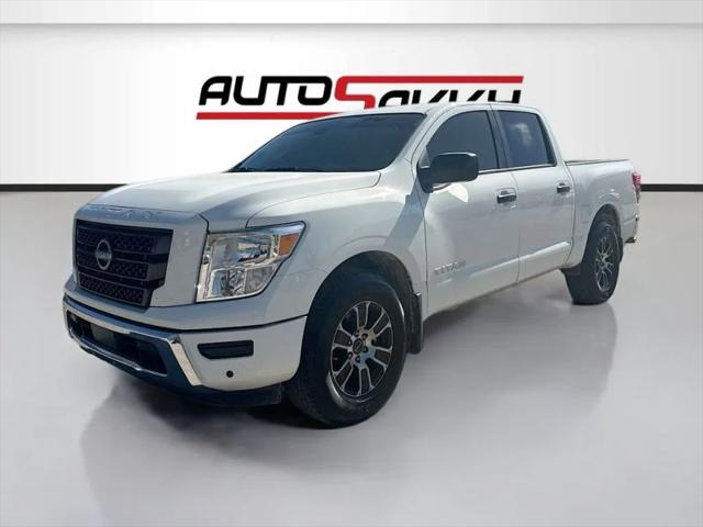 2024 Nissan Titan Crew Cab SV 4x2