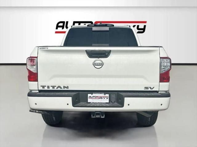 2024 Nissan Titan Crew Cab SV 4x2